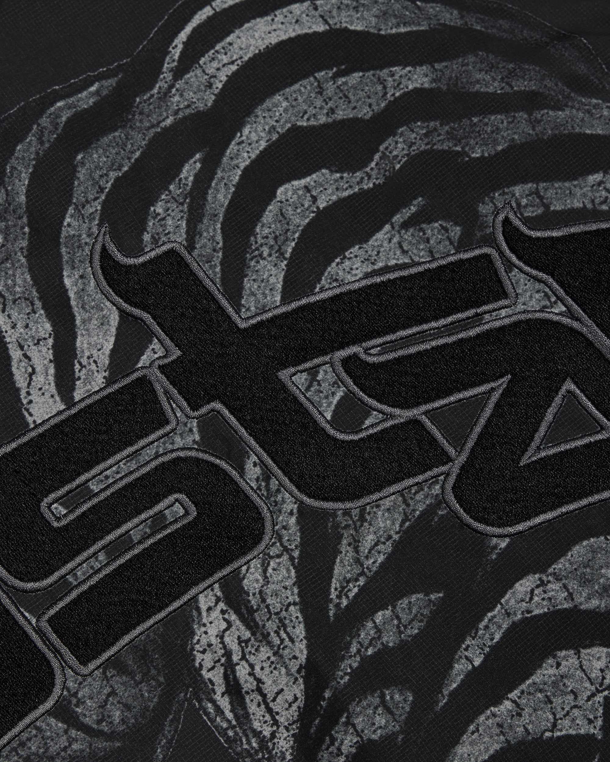 PRE ORDER Tiger Windbreaker - Black - Image 6
